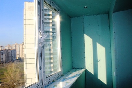 Обшивка балкона гипсокартоном